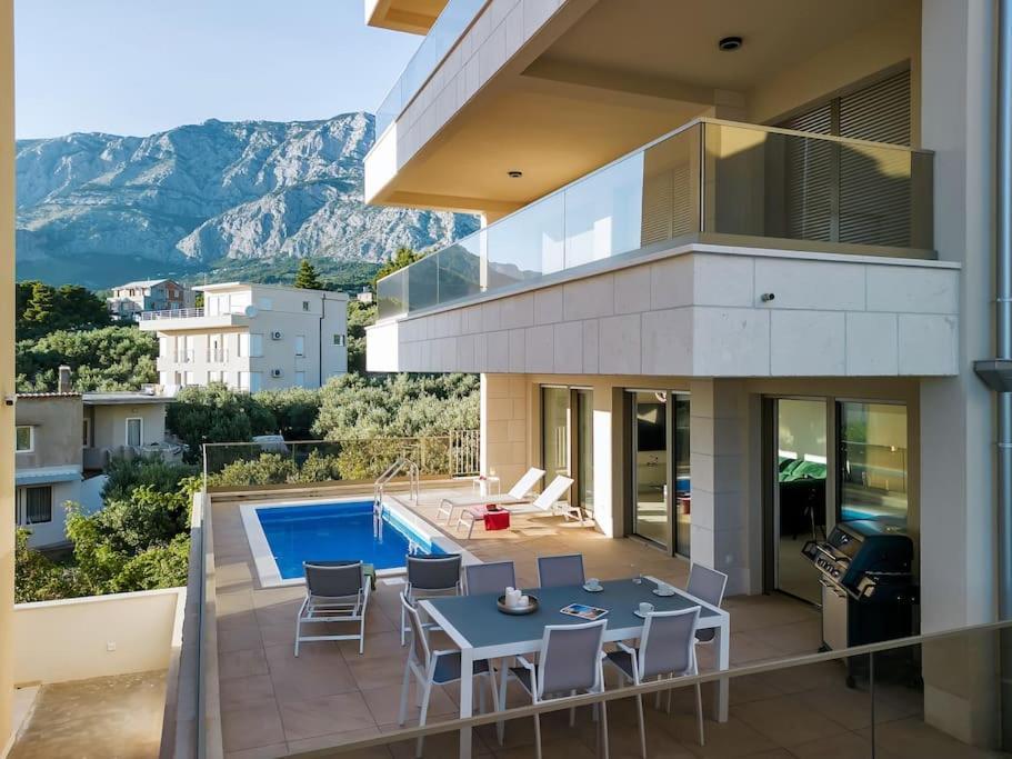 Apartman Delux With Private Pool - Makarska Exklusiv Tucepi Exterior photo